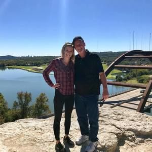 Meet your Posher, Alexis